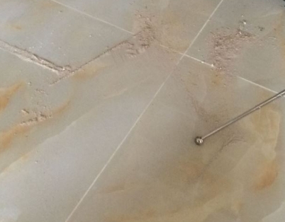 雨山瓷砖空鼓维修公司分享粘合剂选择不当在瓷砖铺贴过程中可能导致以下问题